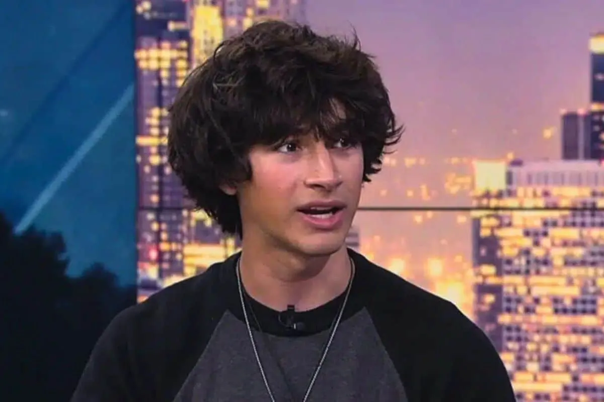 Teen's AI-driven find reveals unprecedented space objects